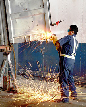 Marine Containers Repairing